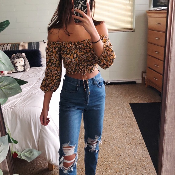 American Eagle Outfitters Tops - american eagle boho floral off the shoulder blouse